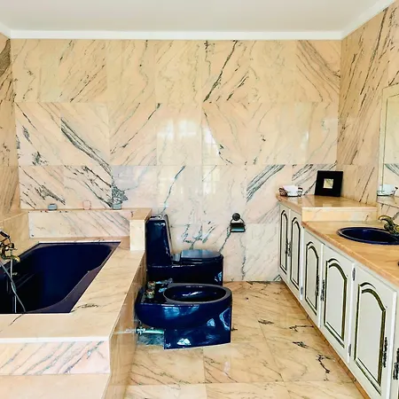 Villa Global Immo 8010 Montclar Rosas